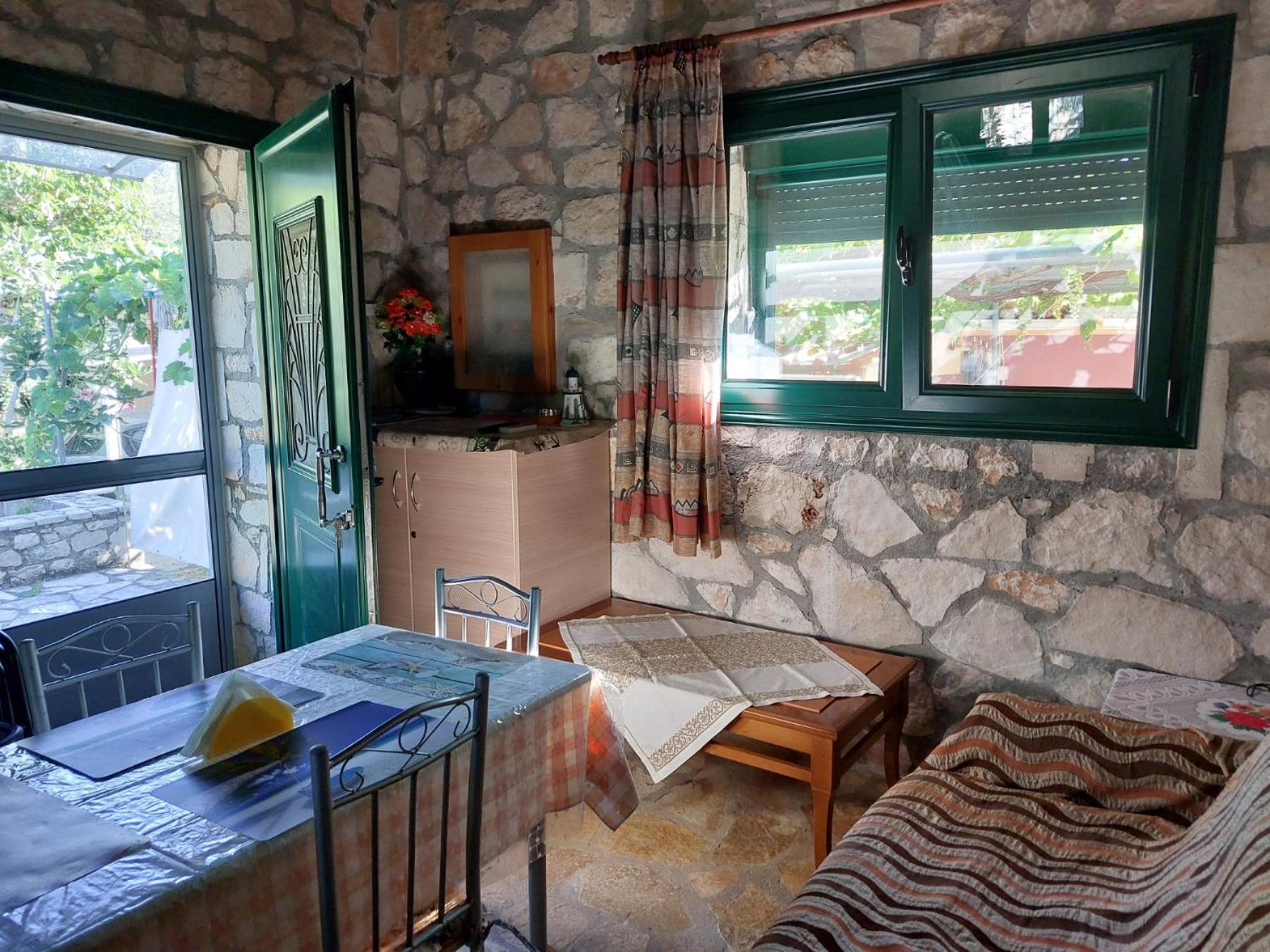 Willa The Stone House-Zacharatos Nikolaos Pouláta Zewnętrze zdjęcie