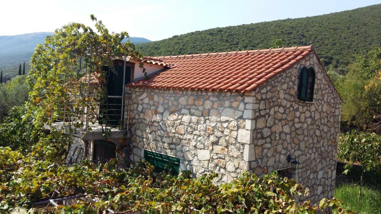 Willa The Stone House-Zacharatos Nikolaos Pouláta Zewnętrze zdjęcie
