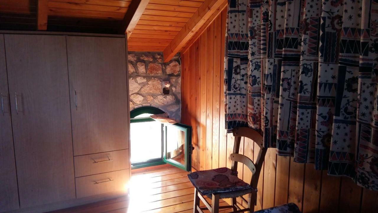 Willa The Stone House-Zacharatos Nikolaos Pouláta Zewnętrze zdjęcie